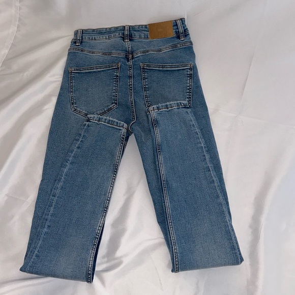 Zara High Rise Skinny Stretchy Jeans - Picture 6 of 9